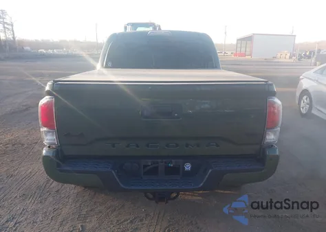 2021 Toyota Tacoma Trd Off-Road z USA, uszkodzony, nr VIN 3TMCZ5AN3MM414595